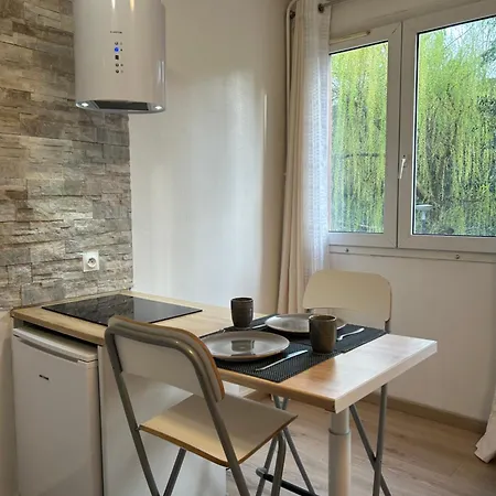 Ourasi - Hippodrome De Vincennes - Netflix Apartment